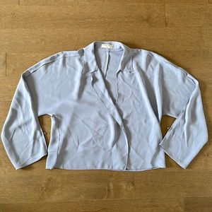 Aritzia BABATON Blouse. Lilac.